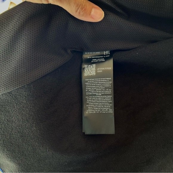 NWT Guess Men's Large Lightweight Jacket Blue Hooded Fleece Mesh Lining Casual - Picture 9 of 10